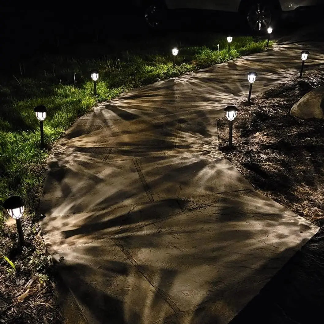 6-Pack Waterproof LED Solar Courtyard Lamps - Outdoor Lawn Lights for Garden Pathways and Landscape Lighting Decor